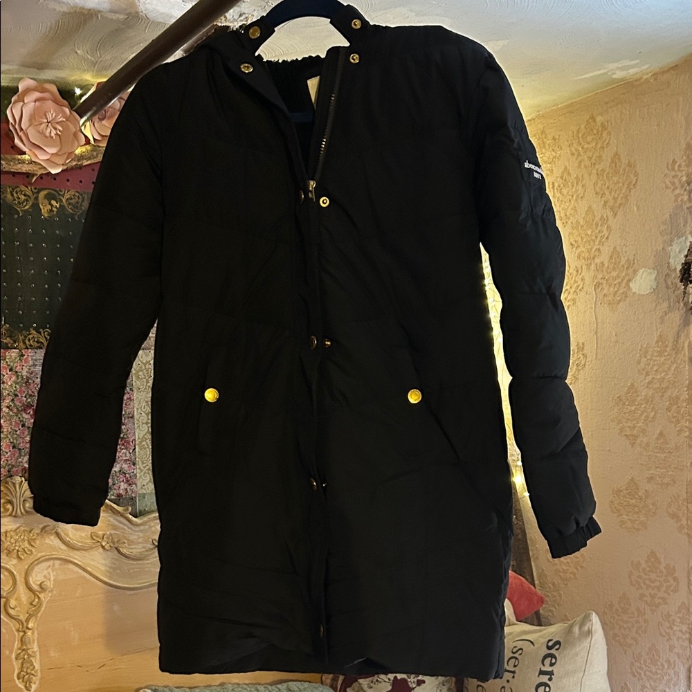 Abercrombie & Fitch Men's Black Puffer Jacket